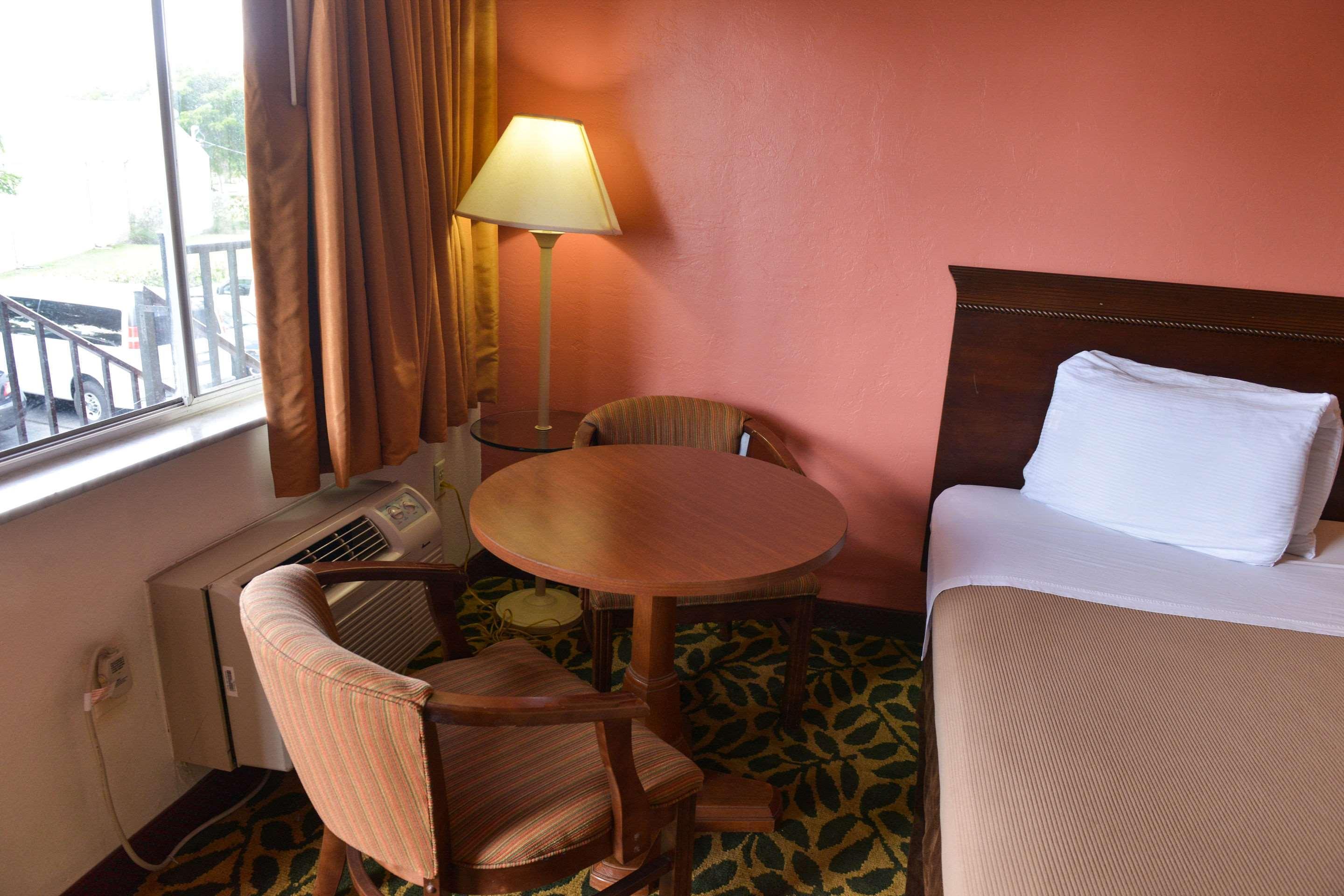 Econo North Lodge North Fort Myers