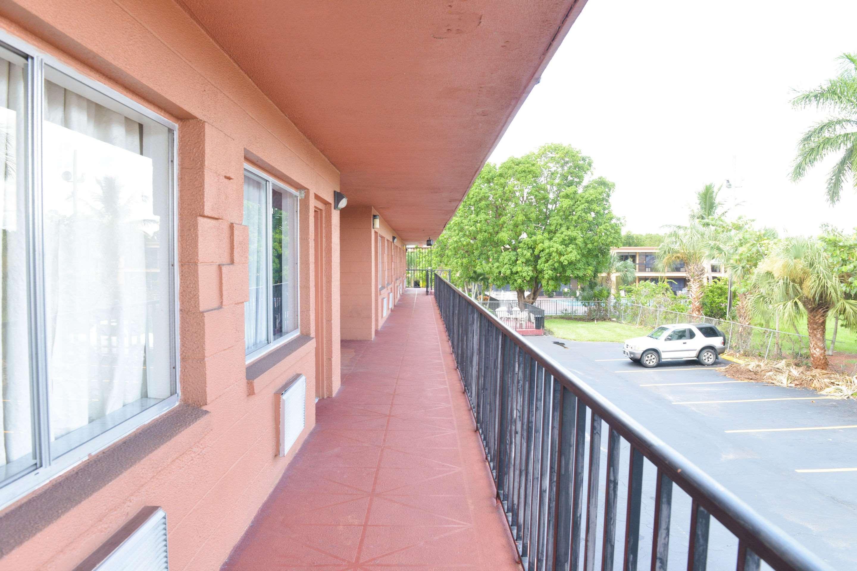 Lodge Econo North North Fort Myers